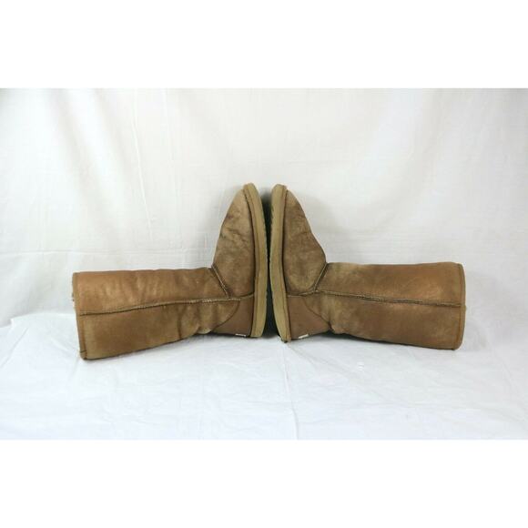 UGG AUSTRALIA 5823 Classic Tall Leather & Sheepskin Boots Metallic Bronze W8 - Picture 5 of 8